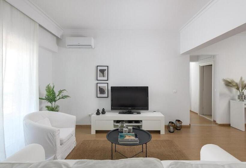 Harmony Elegant Central Apartment