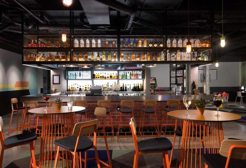 فندق Atura Dandenong