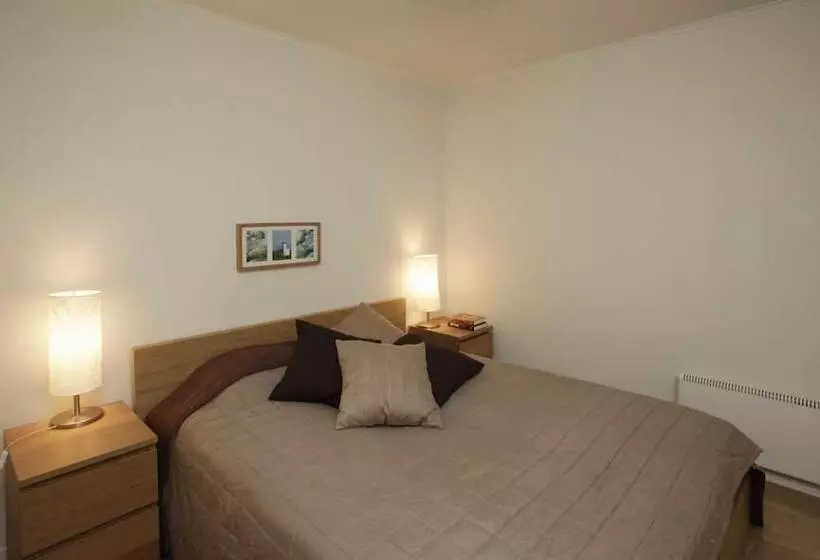 هتل Byxelkroks Marina Sea Resort