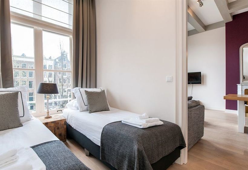 Отель Cityden Canal Area