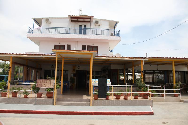 בית מלון כפרי Kastelli