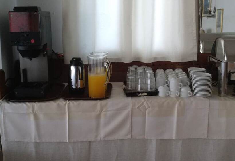 בית מלון כפרי Kastelli