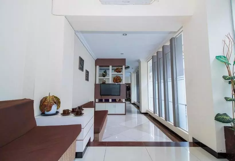 Hotel Lily Guest House