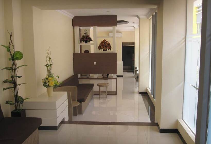 Hotel Lily Guest House