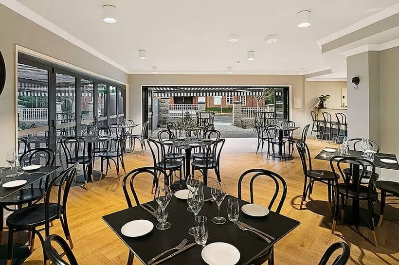 ホテル Potters Toowoomba