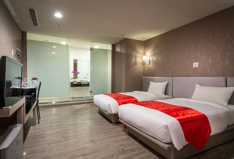 هتل 慶城商旅urbanone