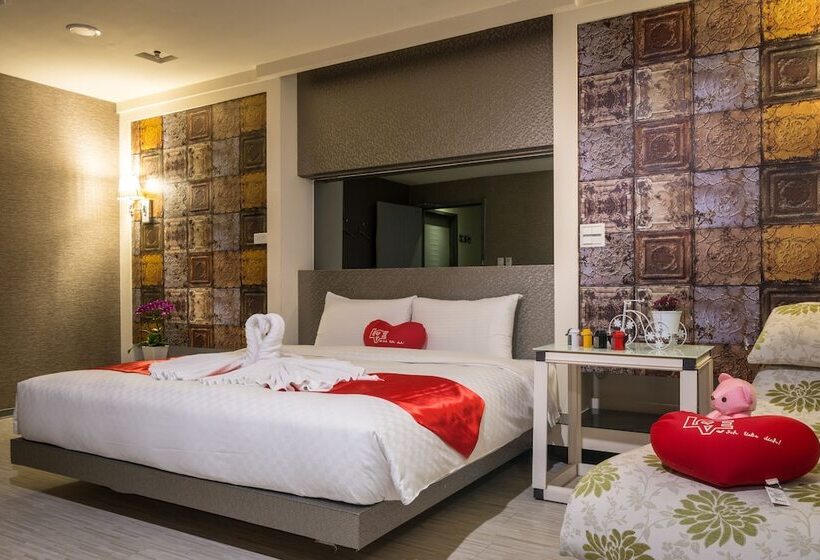 هتل 慶城商旅urbanone