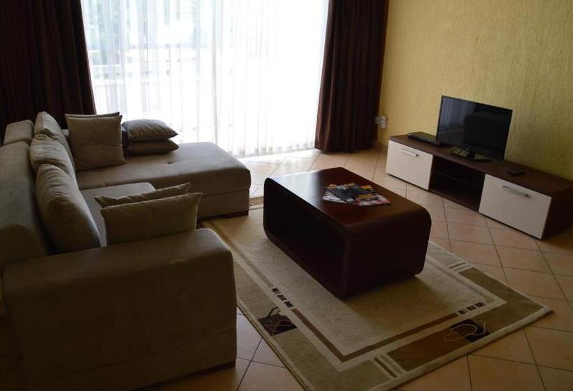 Norfolk Towers Serviced Apartment  Nairobi, City Centre Cbd