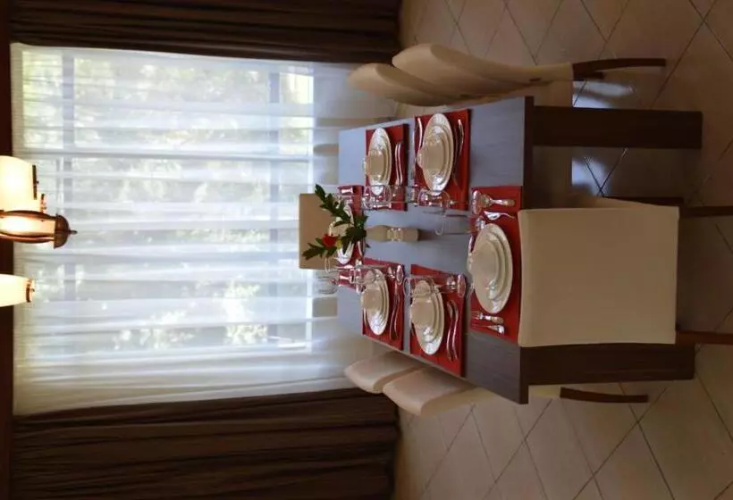 Norfolk Towers Serviced Apartment  Nairobi, City Centre Cbd