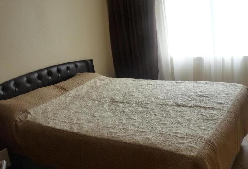 Norfolk Towers Serviced Apartment  Nairobi, City Centre Cbd