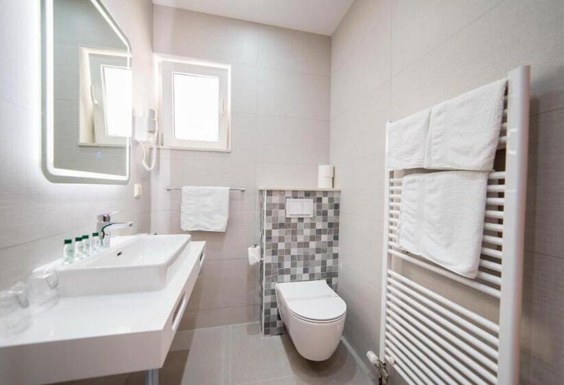 Пансион Rooms Raič