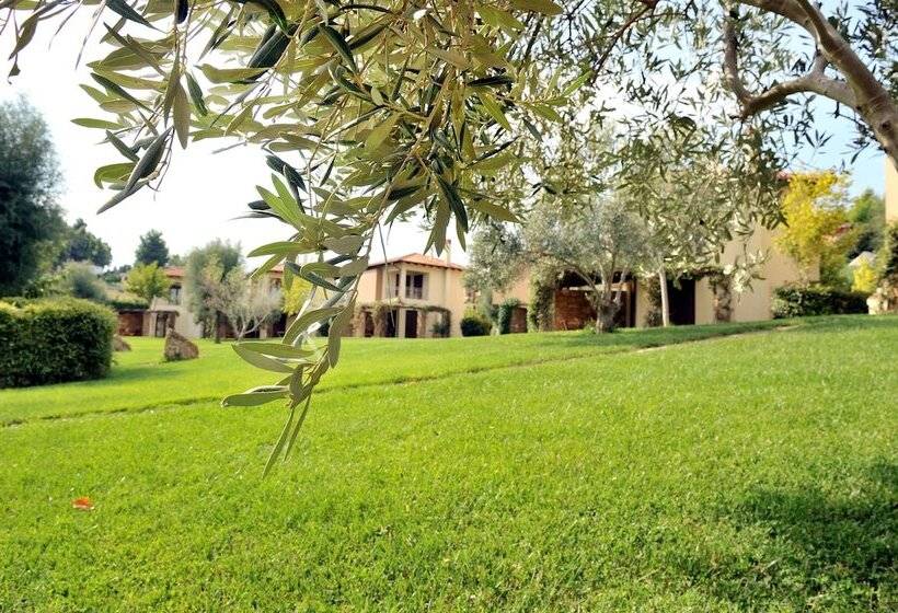 Sani Polyastron Hotel & Spa