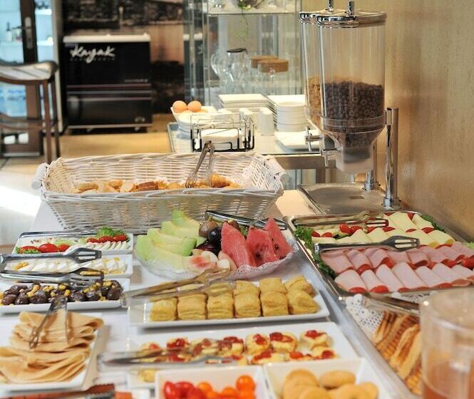 Sani Polyastron Hotel & Spa