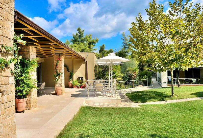 Sani Polyastron Hotel & Spa