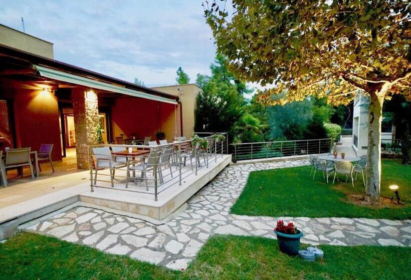 Sani Polyastron Hotel & Spa