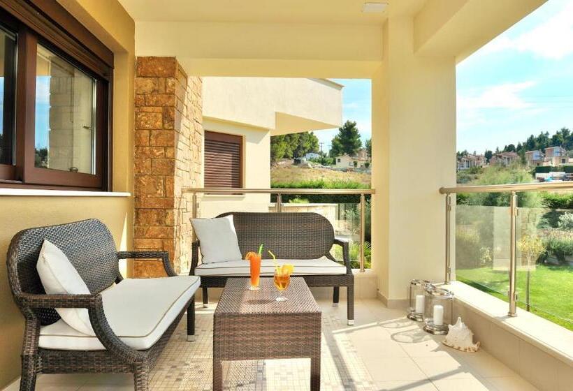 Sani Polyastron Hotel & Spa