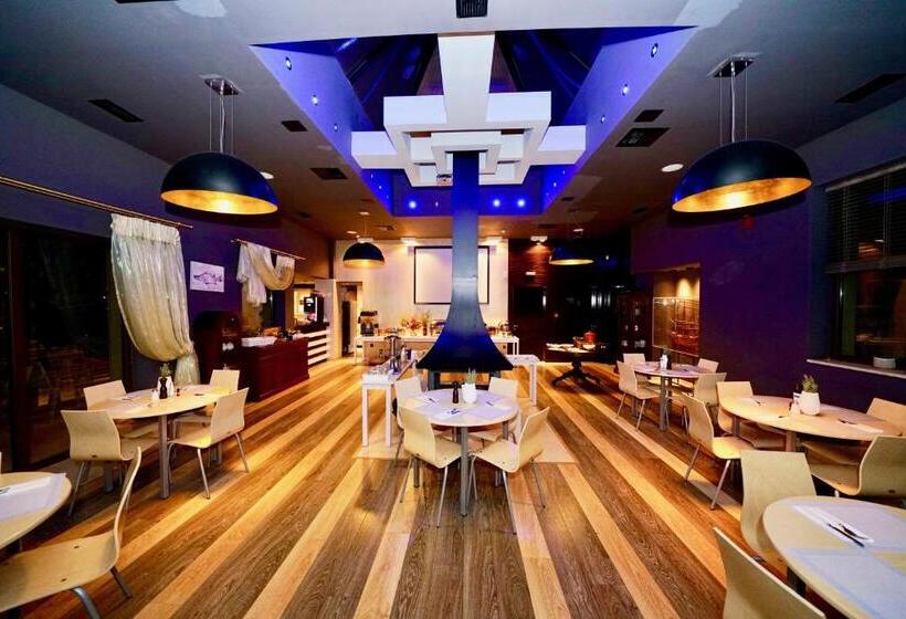 Sani Polyastron Hotel & Spa