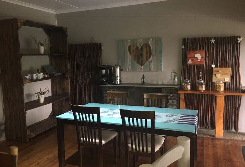 The Birdhouse Bed & Breakfast #no Loadshedding #solar Energy