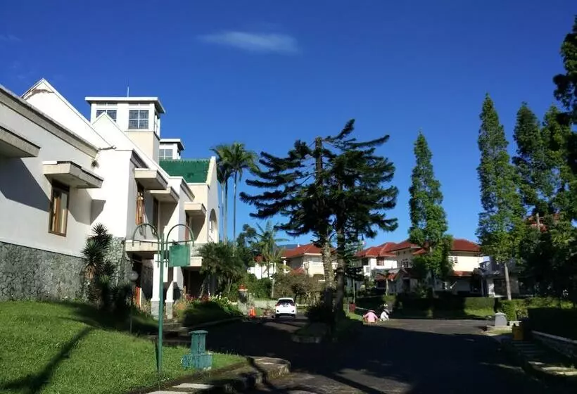 Villa Tamie Bumi Ciherang