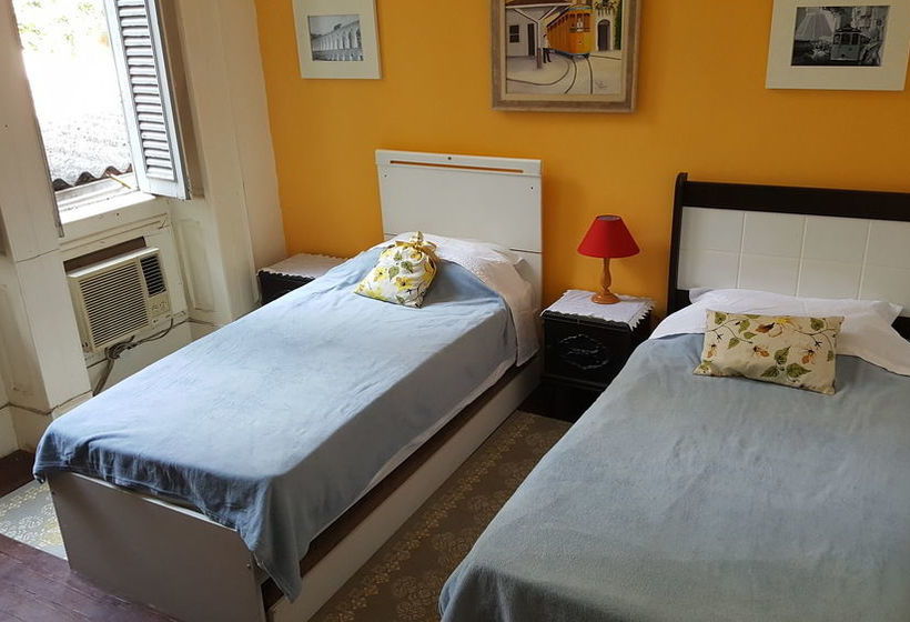 هاستل Alto Lapa House