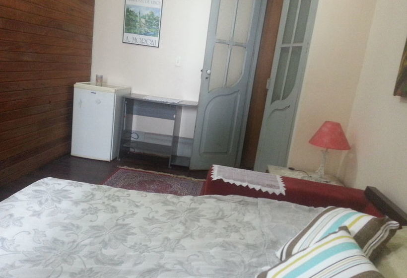 هاستل Alto Lapa House