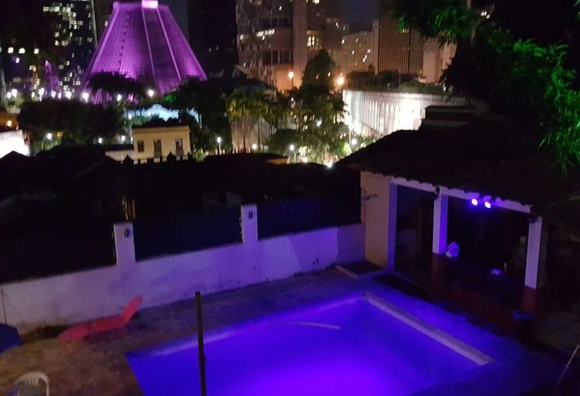 هاستل Alto Lapa House