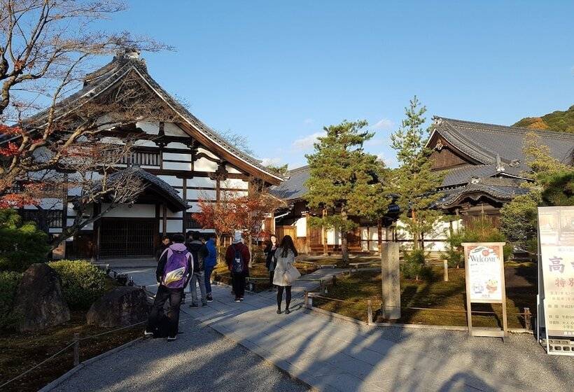 Rak Kiyomizu   1人旅専用hostel