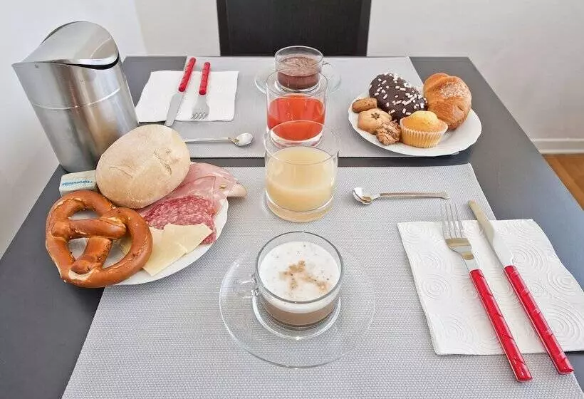 تختخواب و صبحانه Verona Maison