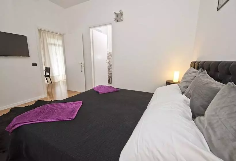تختخواب و صبحانه Verona Maison