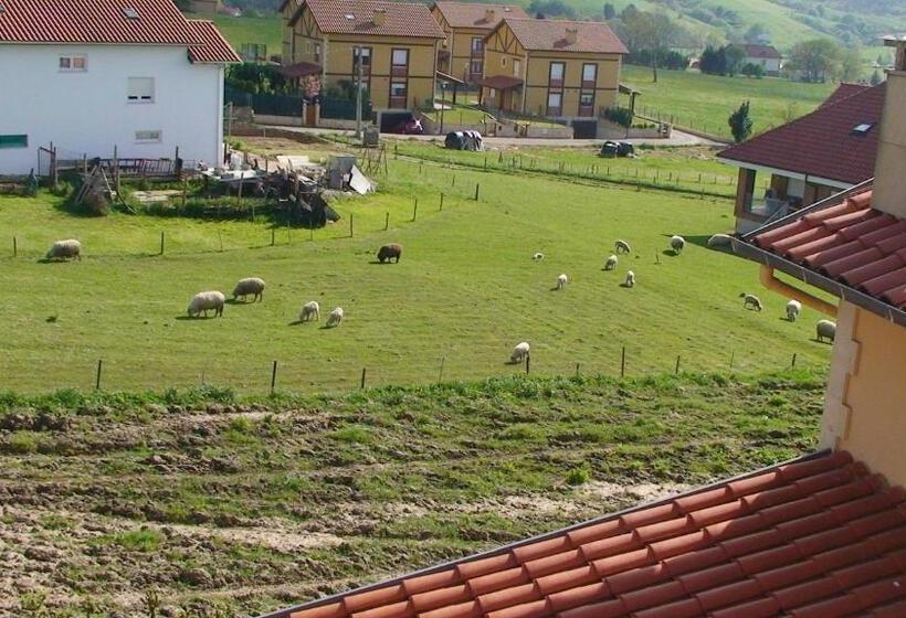 فندق فئة نجمة واحدة Posada Las Tres Mentiras De Santillana Del Mar