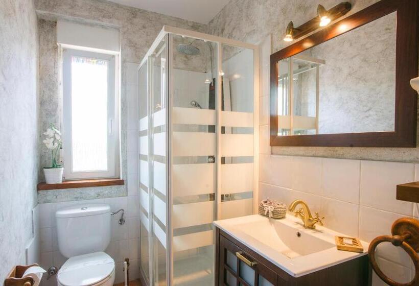 فندق فئة نجمة واحدة Posada Las Tres Mentiras De Santillana Del Mar