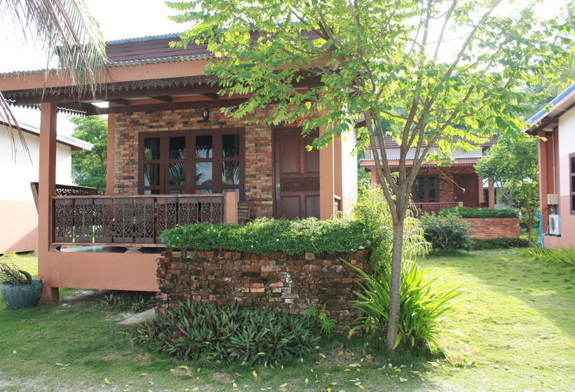 Hotel Andaman Beach Resort Lipe