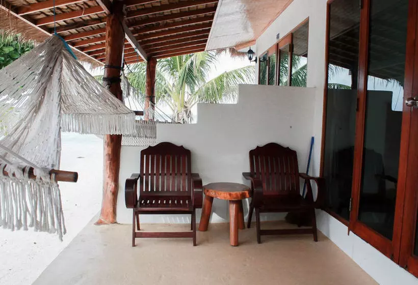 هتل Andaman Beach Resort Lipe