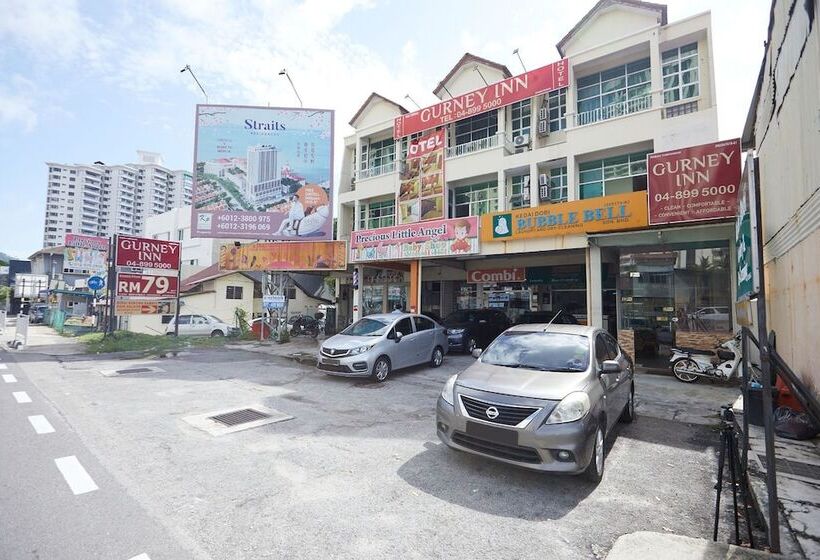 Отель Gurney Inn