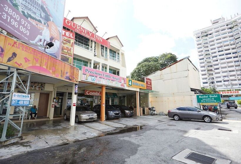 Отель Gurney Inn