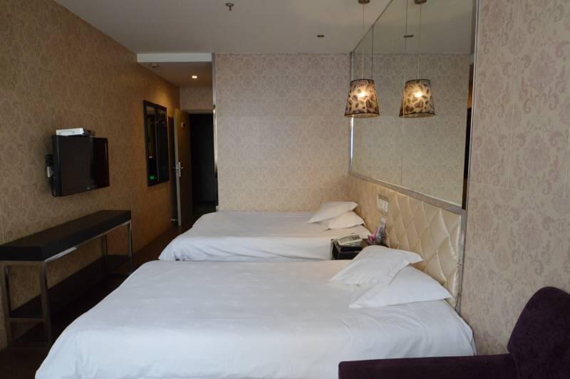 Отель Qingmu  Maanshan West Yushan Road