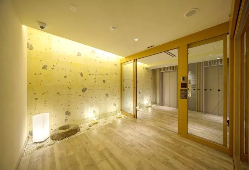 ホテル Sotetsu Fresa Inn Kyotoshijokarasuma
