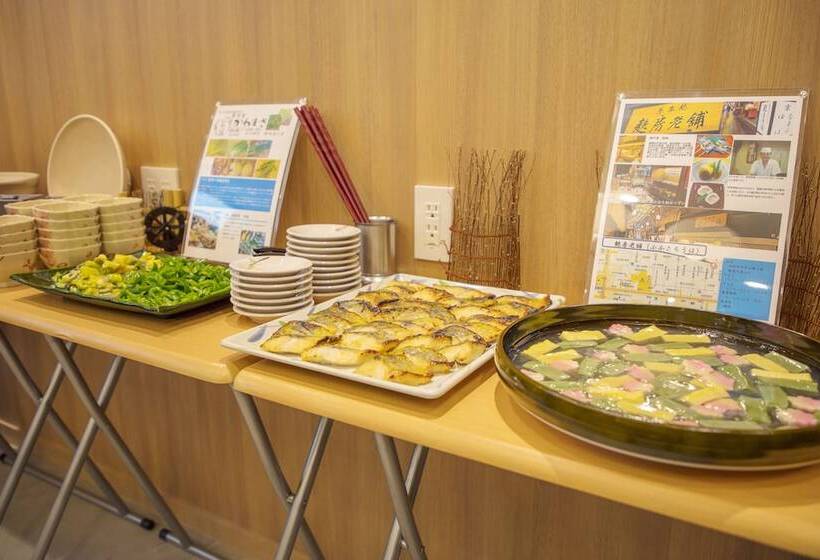 فندق Sotetsu Fresa Inn Kyotoshijokarasuma