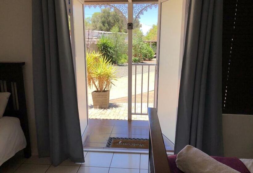 膳宿费 The Solomon Guest House