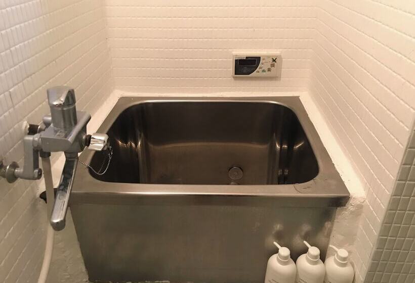 הוסטל Now Travel Shinosaka