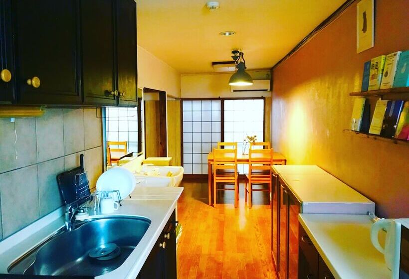 הוסטל Now Travel Shinosaka