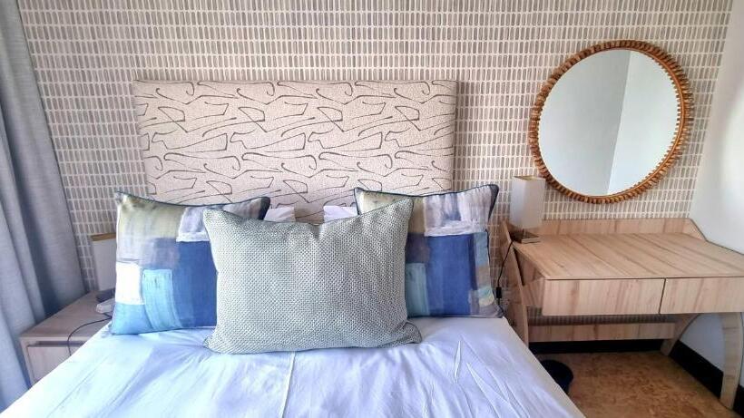 305 Ballito Manor Gardens, Ballito With Generator