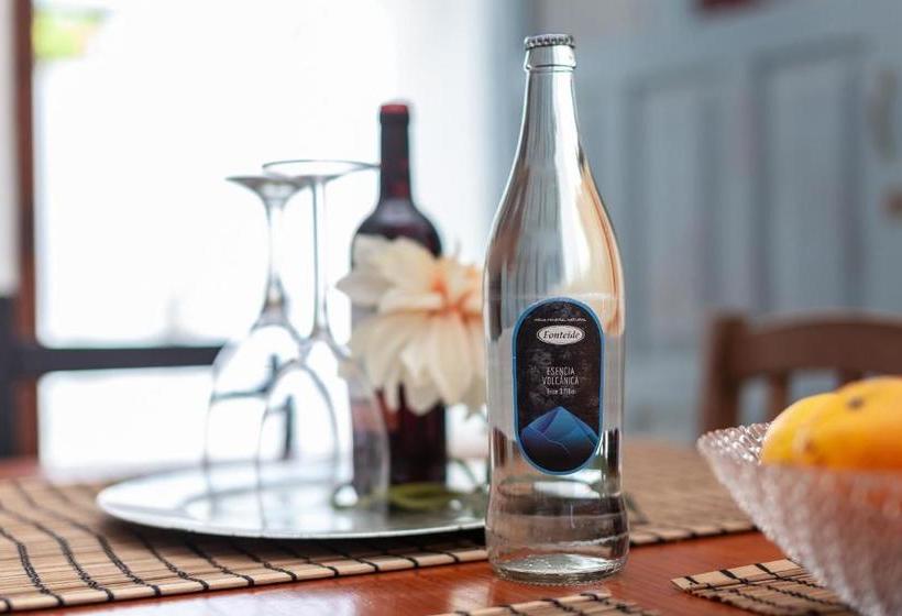 Casa Emblemática Casa Del Cuartel