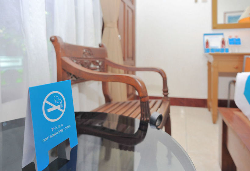 בית מלון כפרי Airy Mataram Cakranegara Pejanggik 127 Lombok