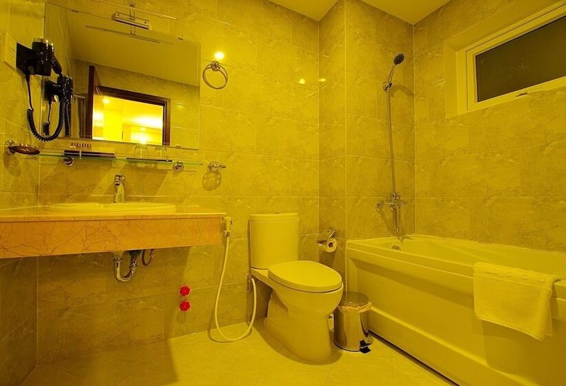 هتل Alanis Lodge Phu Quoc