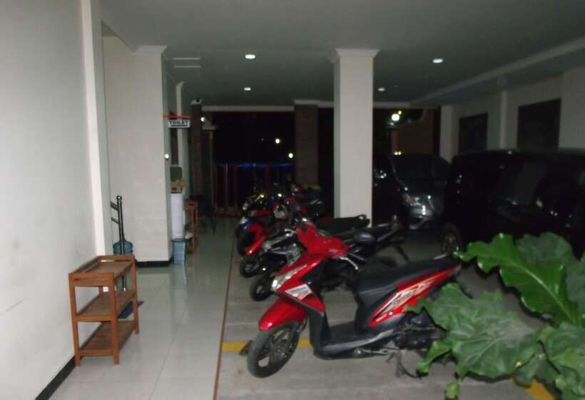 فندق Griya Rambutan Barat