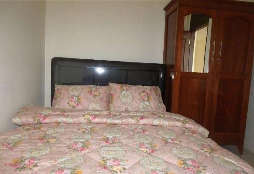 فندق Griya Rambutan Barat