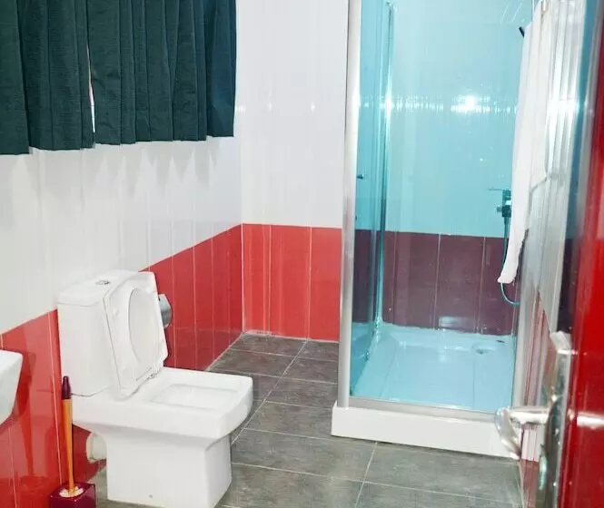 هتل Inglesias Suites