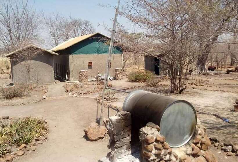 בית מלון כפרי Liya Lodge And Campsite