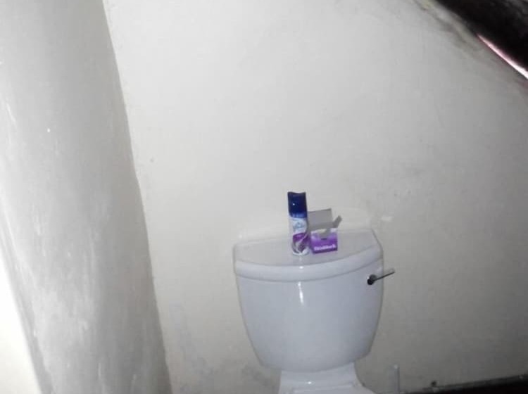 בית מלון כפרי Liya Lodge And Campsite